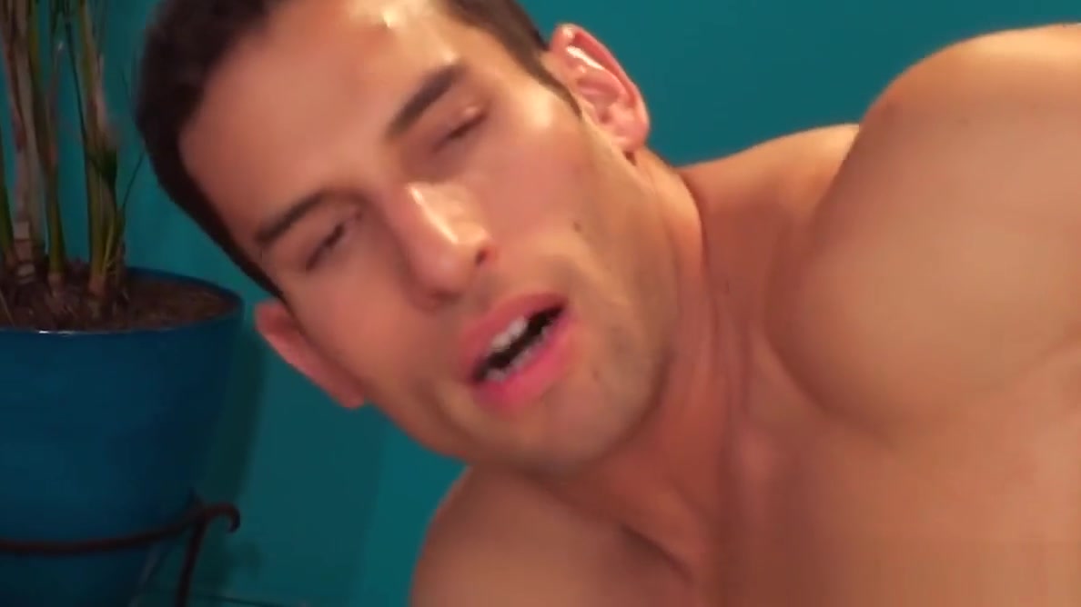 HotHouse Latino Nurse Bangs Hunky Doctor