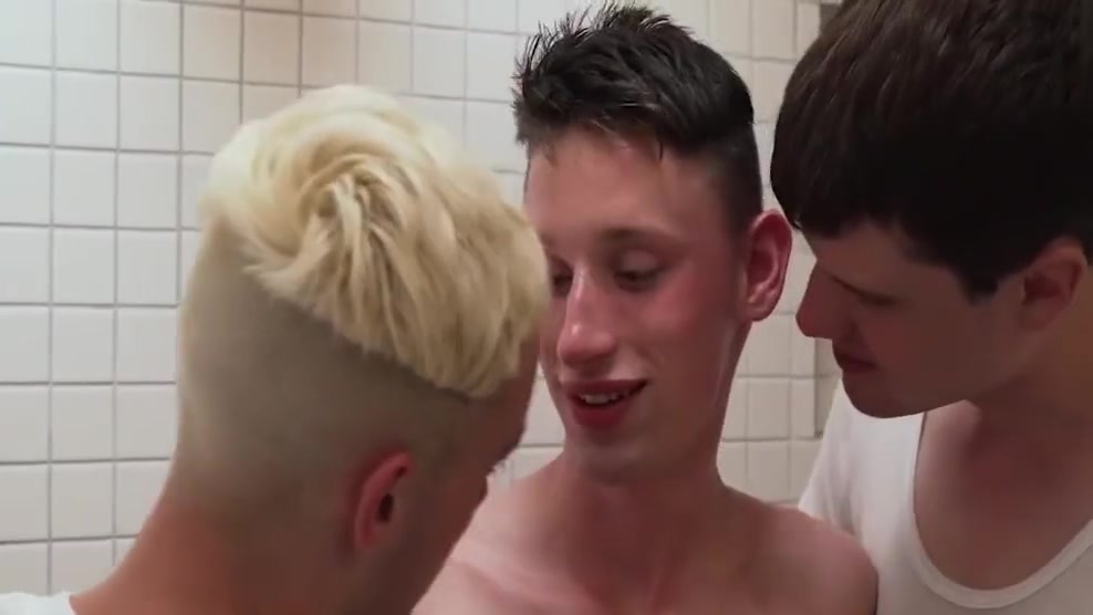 MissionaryBoyz - Elder boys fucking raw in showers