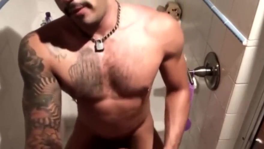 Guys fuck in the shower after gym