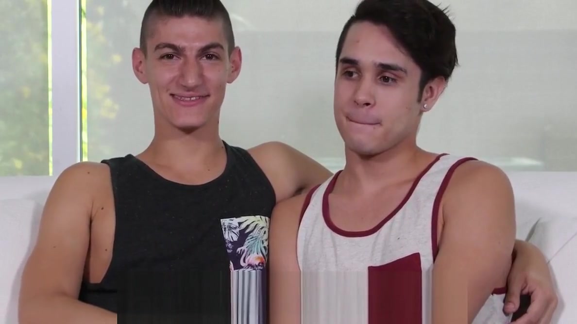 GayRoom - Ashton Heart & Aiden Ward Go All the Way