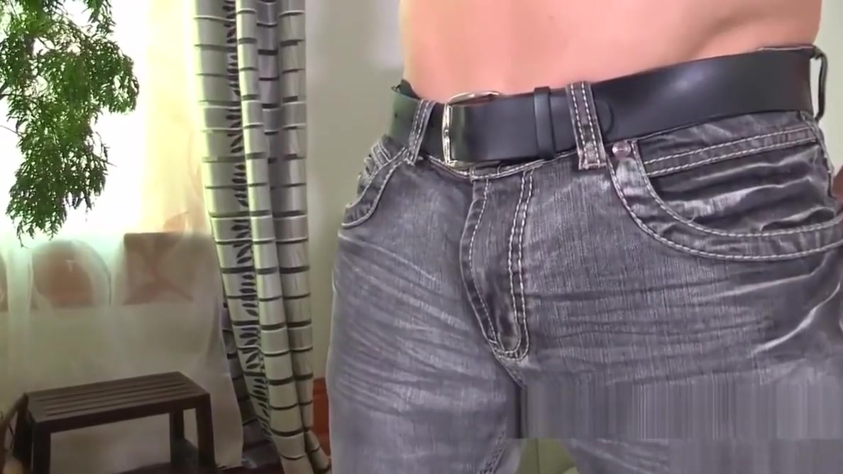 Maskurbate Fake twin Contest