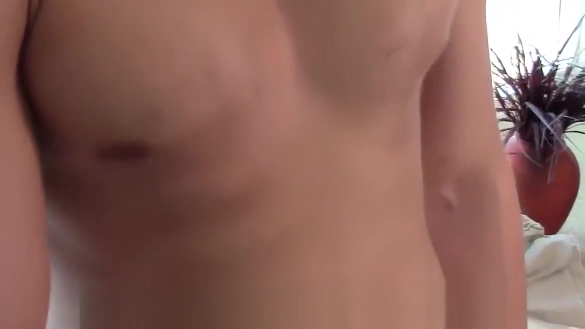 HD - GayCastings Hunk get fucked in the ass for his audition