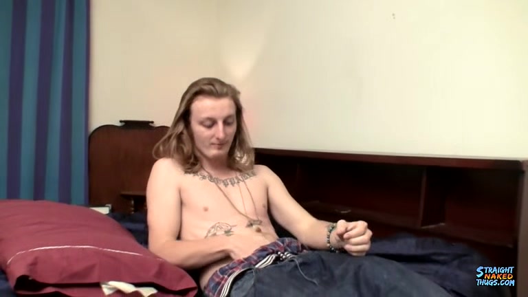 Straight Rocker Kenneth Gets A Load Out - Kenneth Slayer
