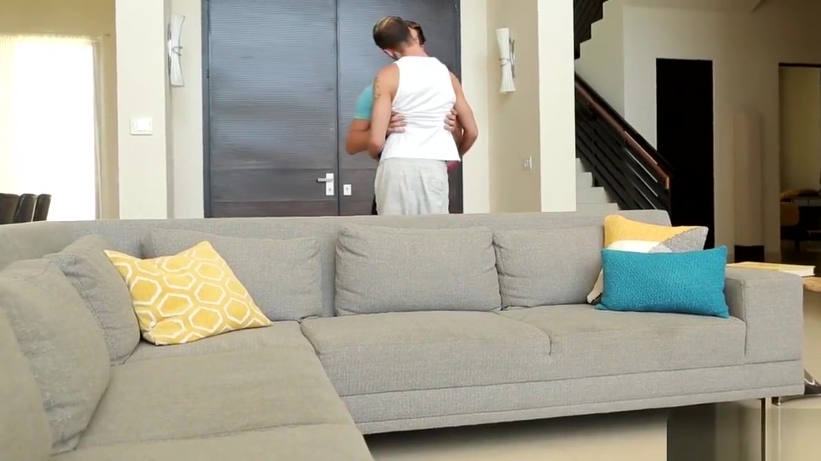 NextDoor Condomless Cheating BF Caught Barebacking