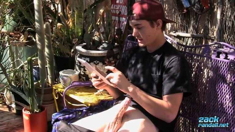 Straight Boy Stroking In The Sun - Lucas Daniels