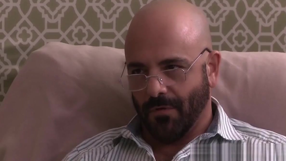 IconMale Therapist's Dirty Cheating Secret