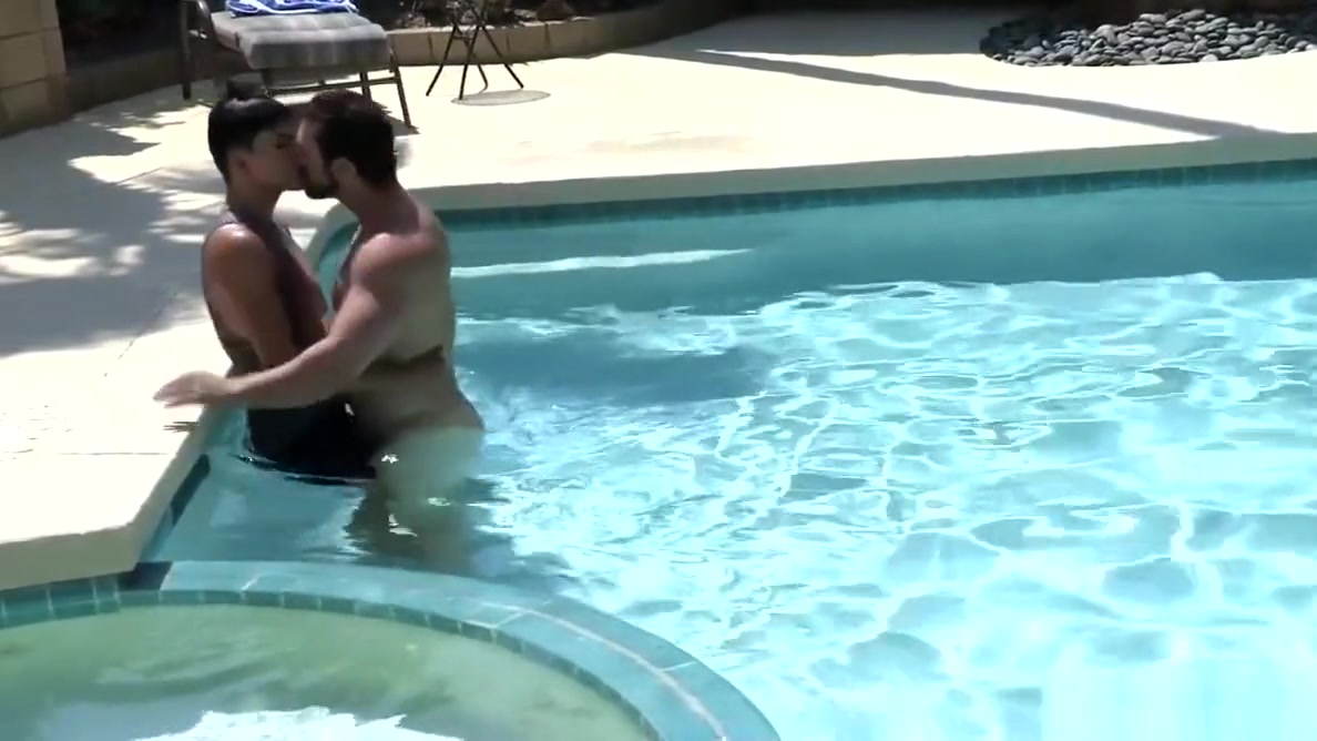 DylanLucas Hot Step daddy Eats Young Ass in The Pool