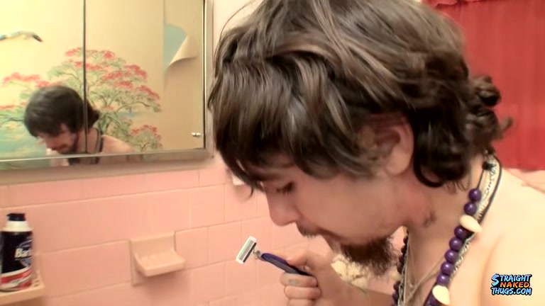 A Shower & A Stroke In The Bathroom - Samuel Phatom