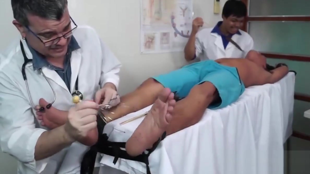 Doctor Tickles Jude