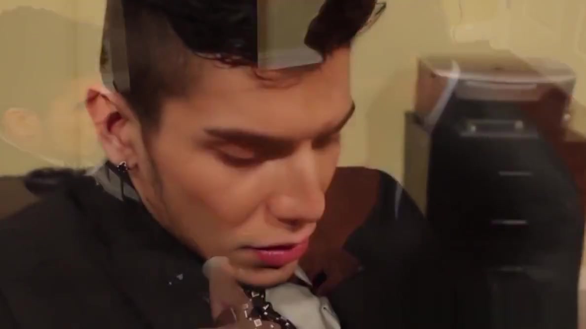 Gay officesex hunk sucks and fucks