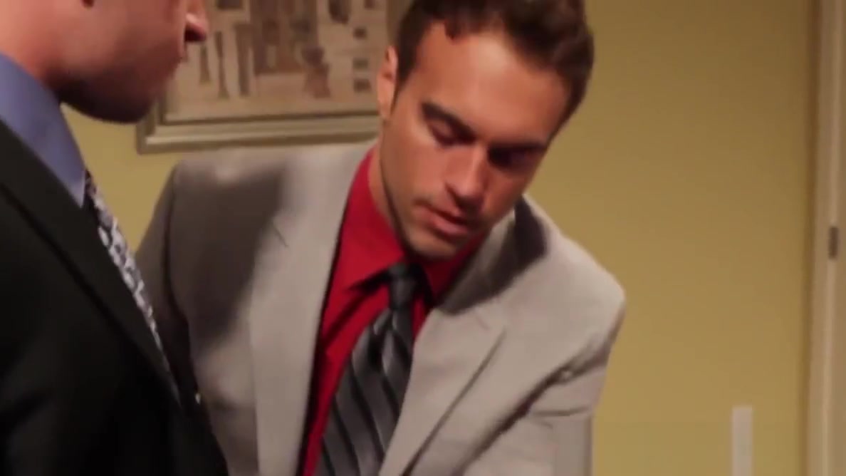 Office boss fucking an employee
