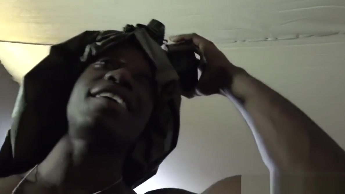 Black army sergeant assfucks bloke