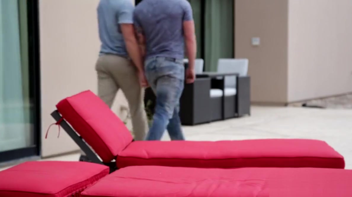NextDoorBuddies Lance Ford Guides Gay Virgin