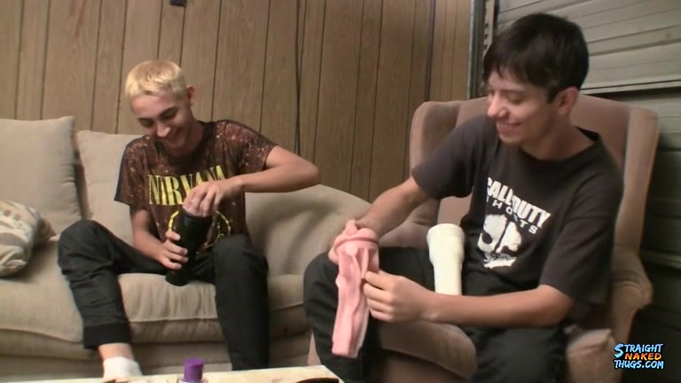 Horny Straight Boys With Jerk Off Toys - Chad Turner & Dakotah Perrie
