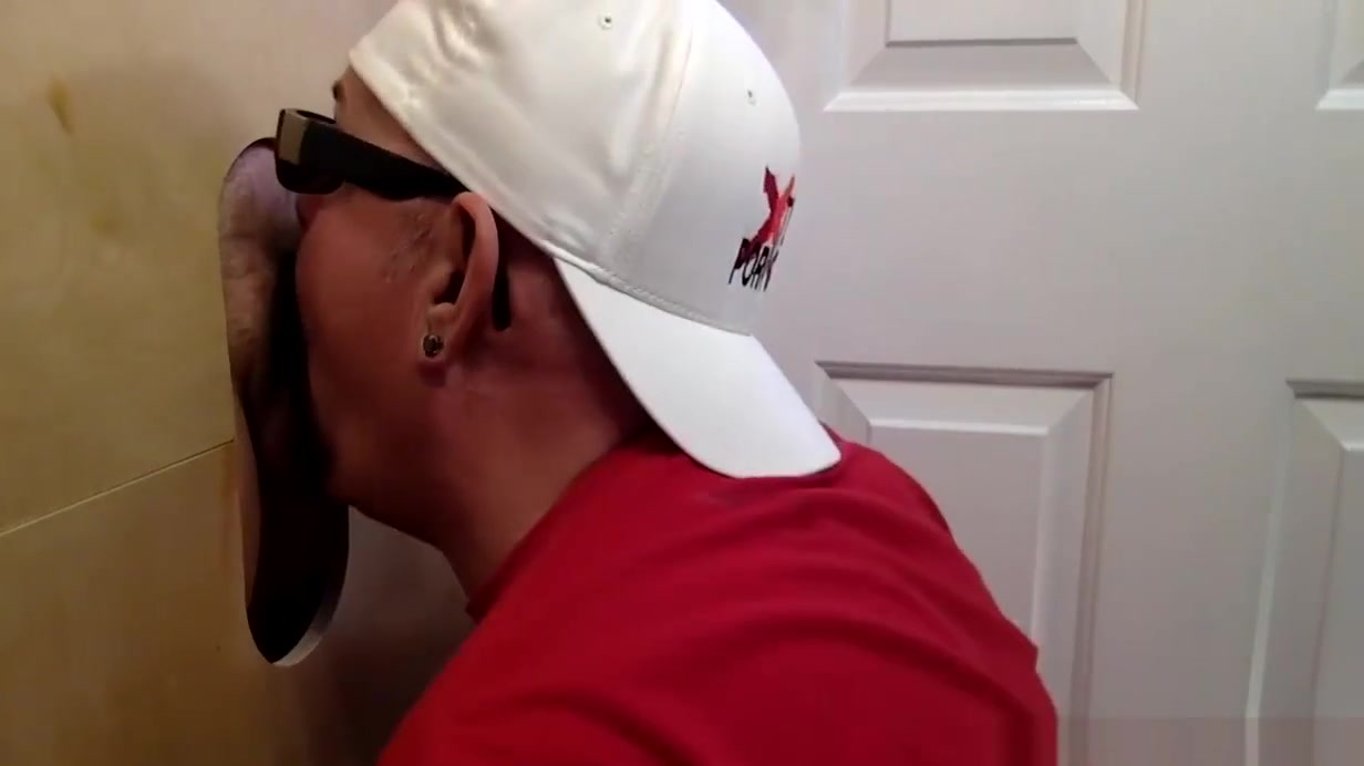 Big Step daddy Gets Gloryhole Deep Throat