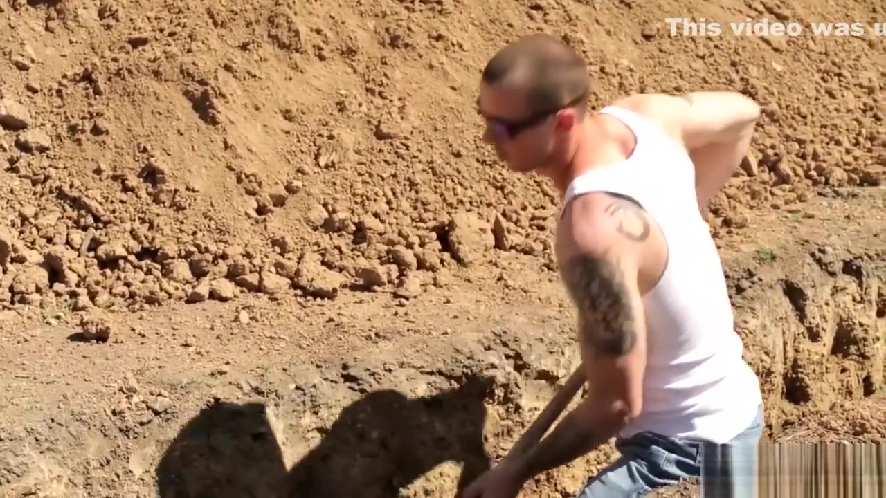 NextDoorRaw Mark Longs FIRST cock RAW!