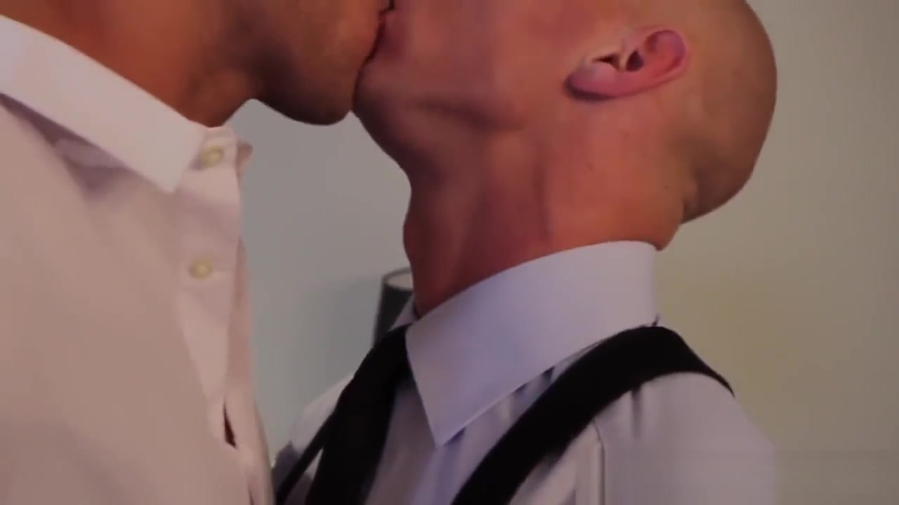 Office hunk pounding tight ass before jerking