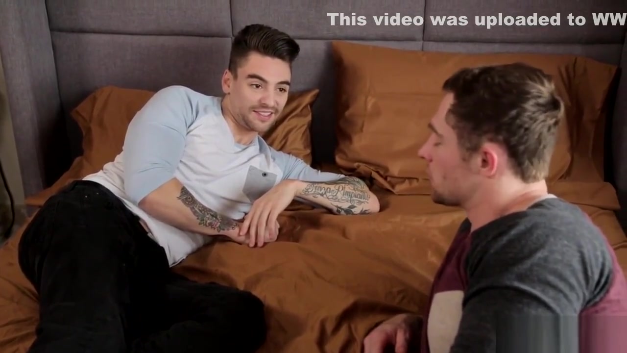 NextDoorRaw Johnny Torque Bottoms For The First Time!