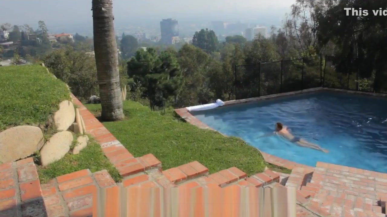 GayRoom Hot guys wet from pool and from fucking hard