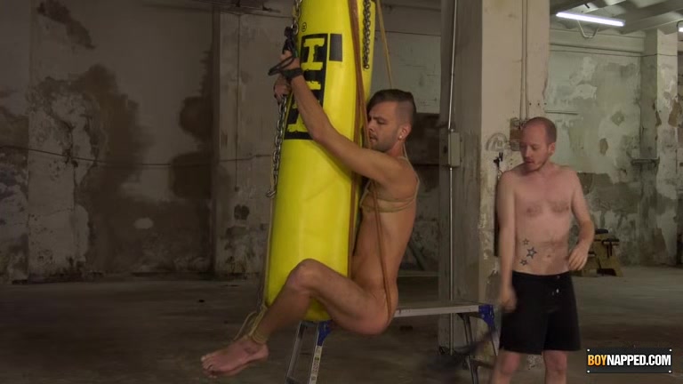 Sean Uses Dantes Bareback Hole - Dante Lucas & Sean Taylor