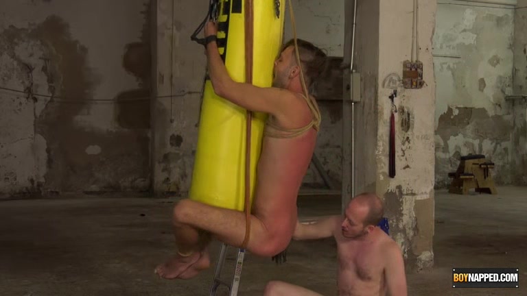 Sean Uses Dantes Bareback Hole - Dante Lucas & Sean Taylor