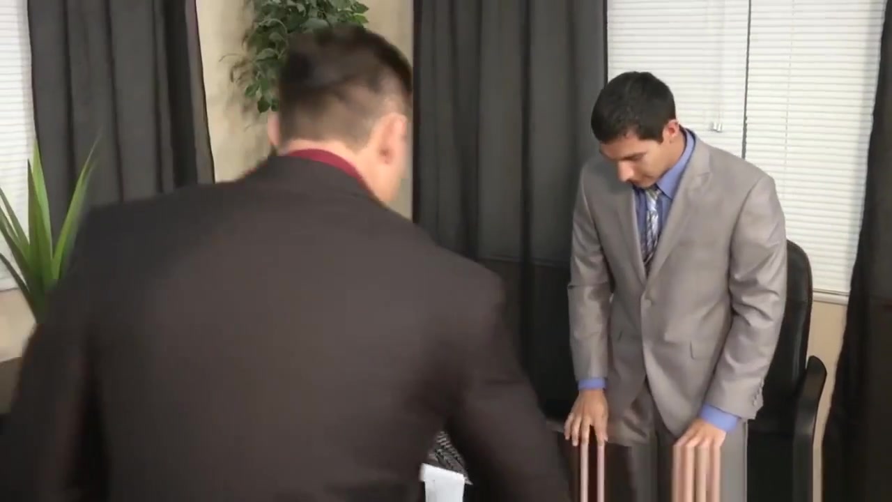 Muscular office hunk drilling his boss