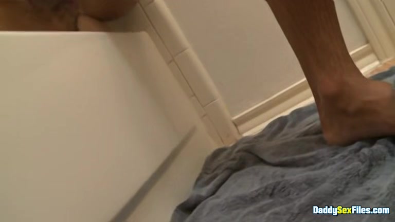 Getting Vocal With A Dildo - Hayden Taylor