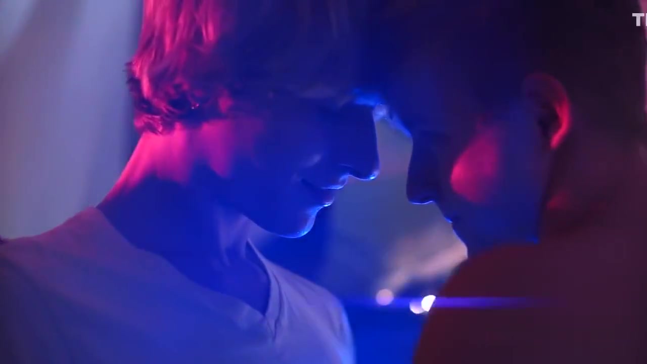 Blond Helix Twink Sleepover Hookup