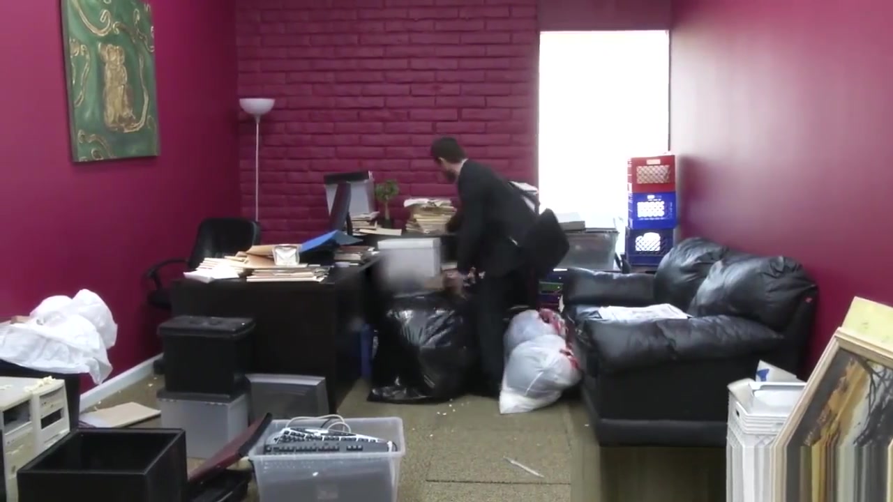 Gaysex office hunk squirted with cum
