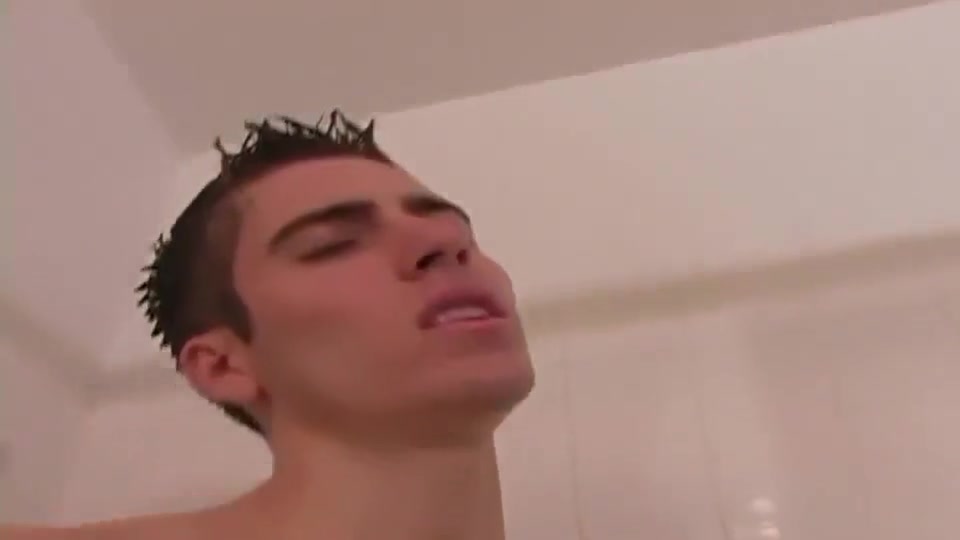Raunchy Boys Blaine And Nathan Wet Shower Blowjob