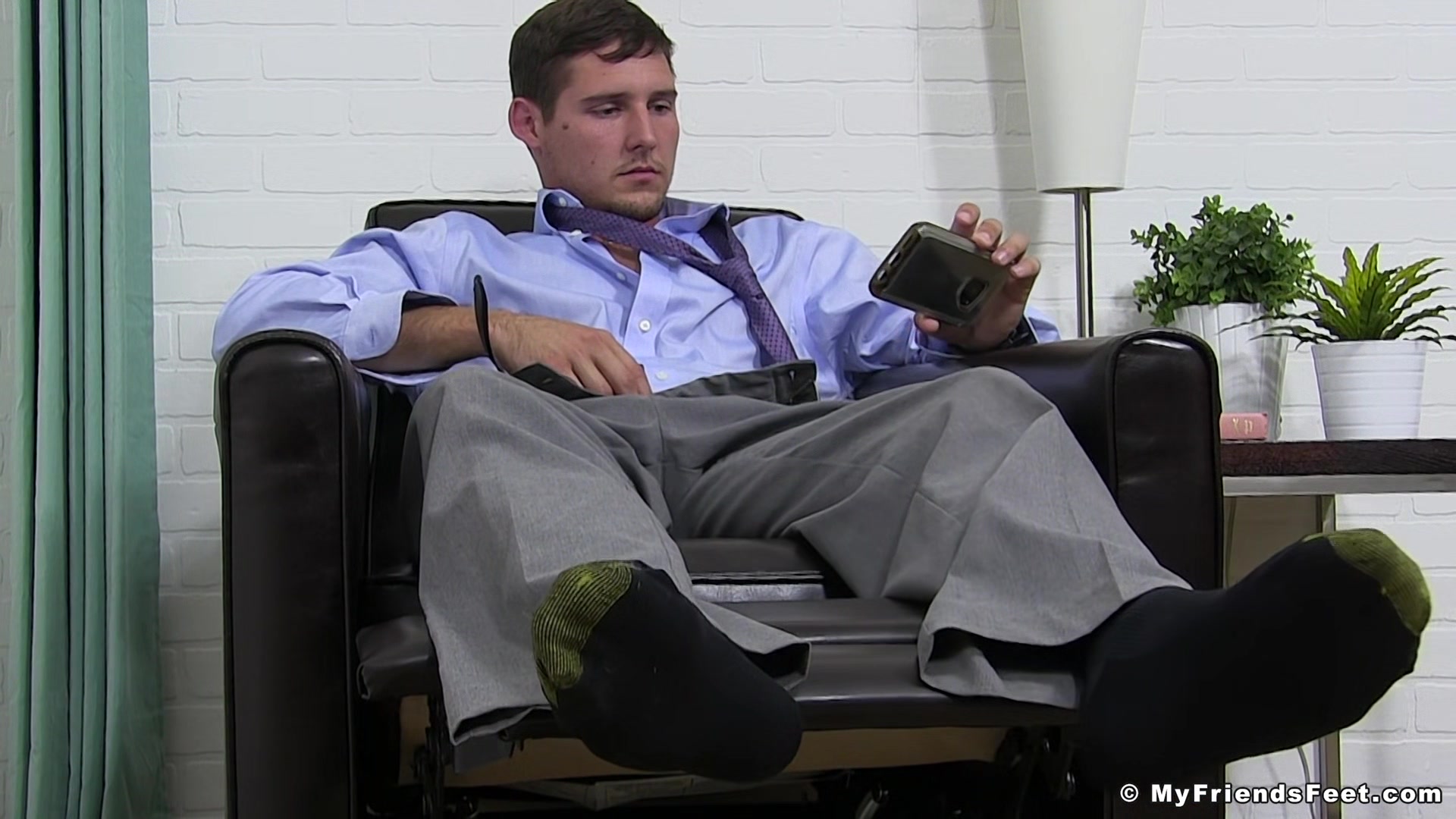 Jonah's Socks & Barefoot Wank - Jonah