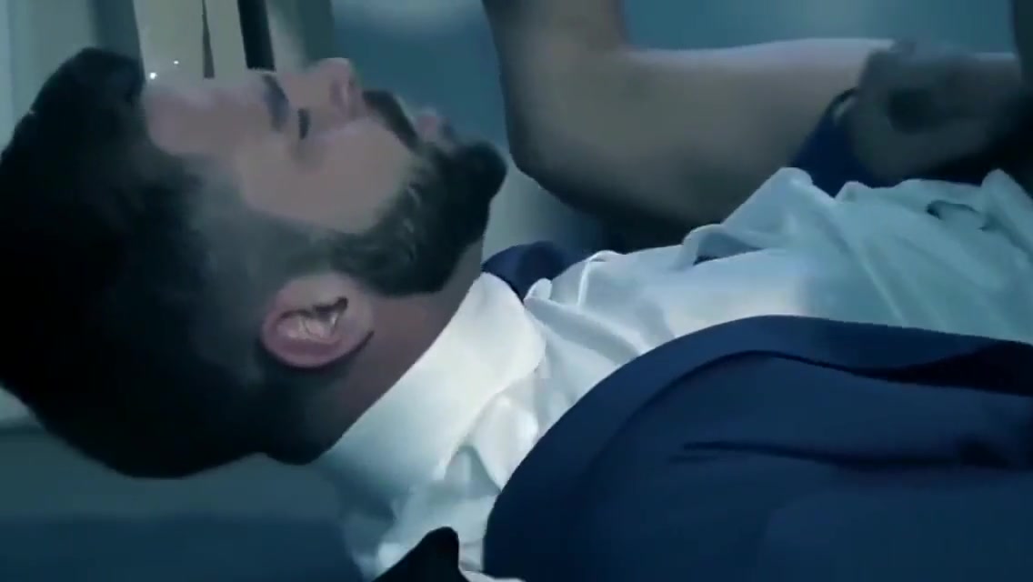 GAY OFFICE - ILOMILOX