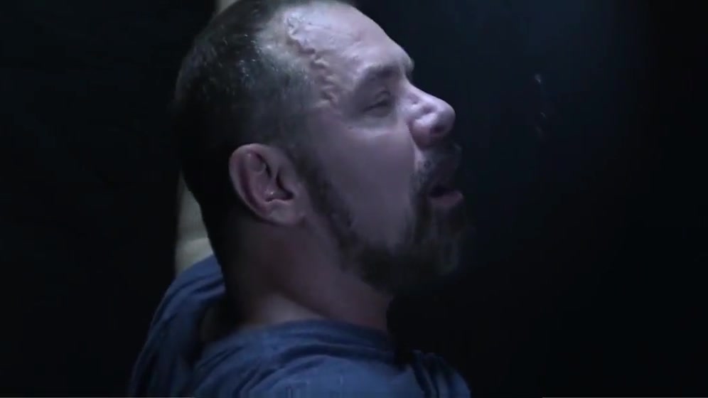 Gives Blowjob And Swallows In Gloryhole Room - FAMILYCOCKS.COM