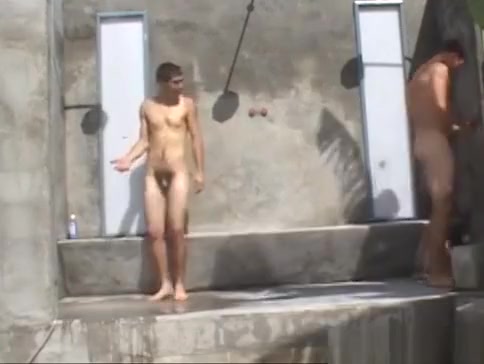 Deo Lorin haircut 2 shower