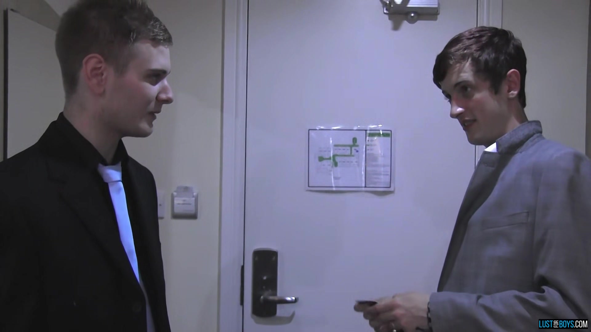 Shaun Arrives At The Perfect Time - Cody Reed & Shaun Mann