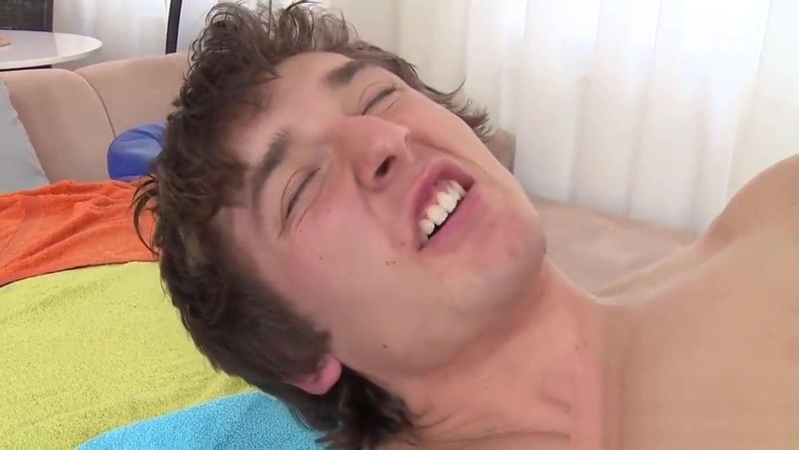 Cute homosexual dude is given a lusty spooning during massage