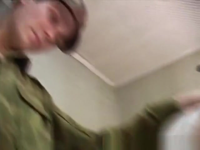 GAY ARMY SPANK
