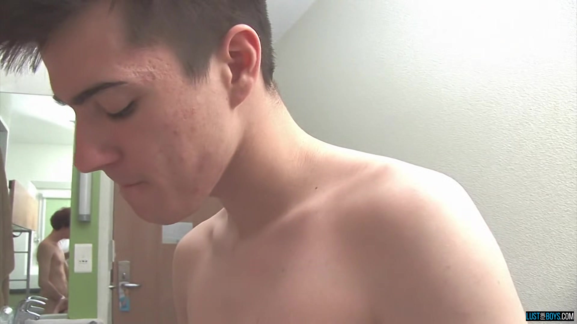 3 Raw Boys Get Sticky With Spooge - Addin Straw, Jayden Shaw & Nick Thomas