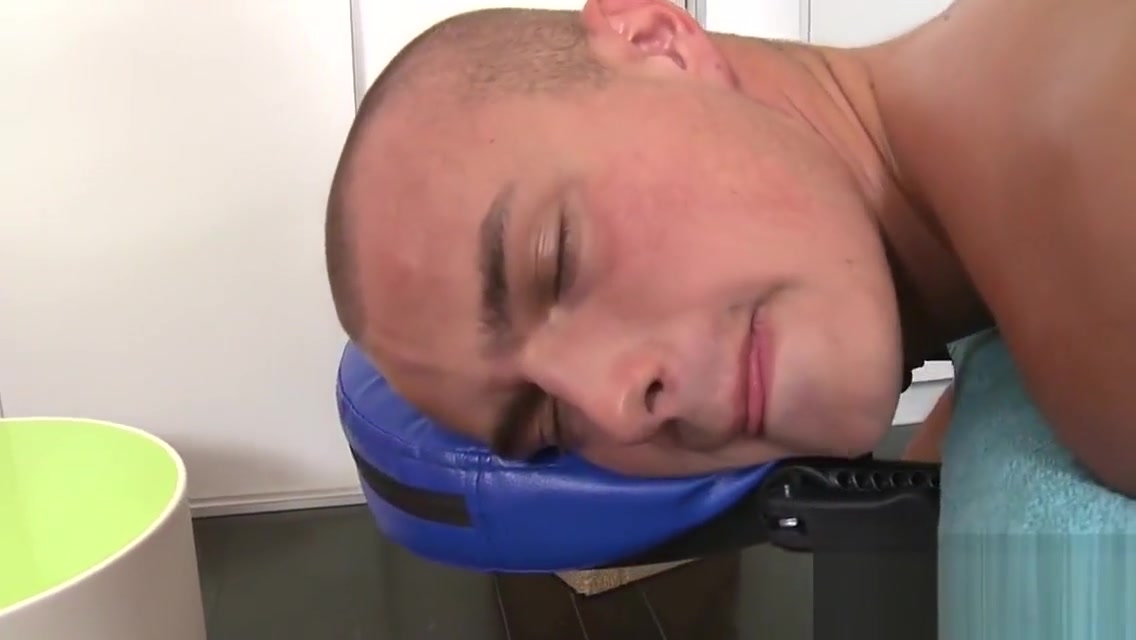 Unfathomable anal massage for tired gay dude