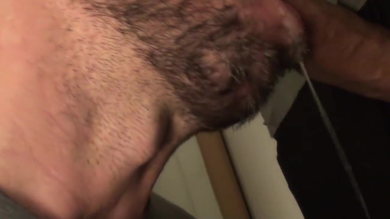 beautiful big white cock was looking for a quick blow job gloryhole