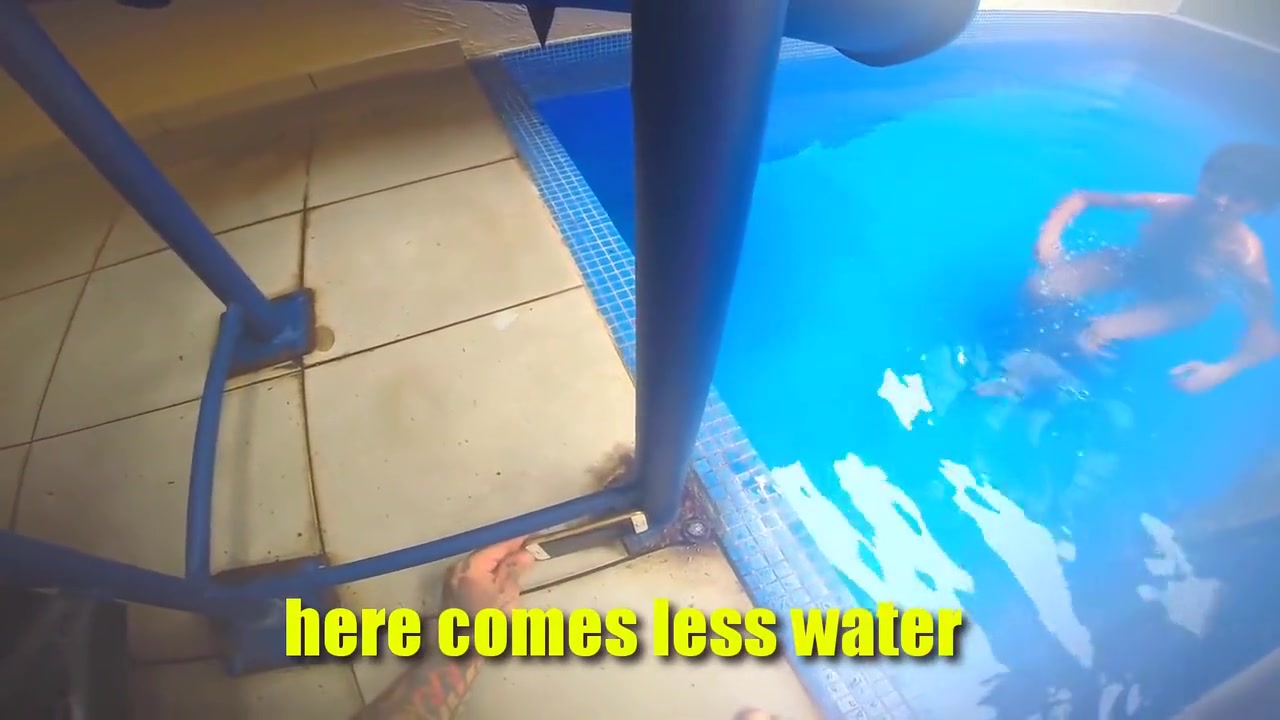 Sacana X Shayenne Samara na piscina do motel (POV)
