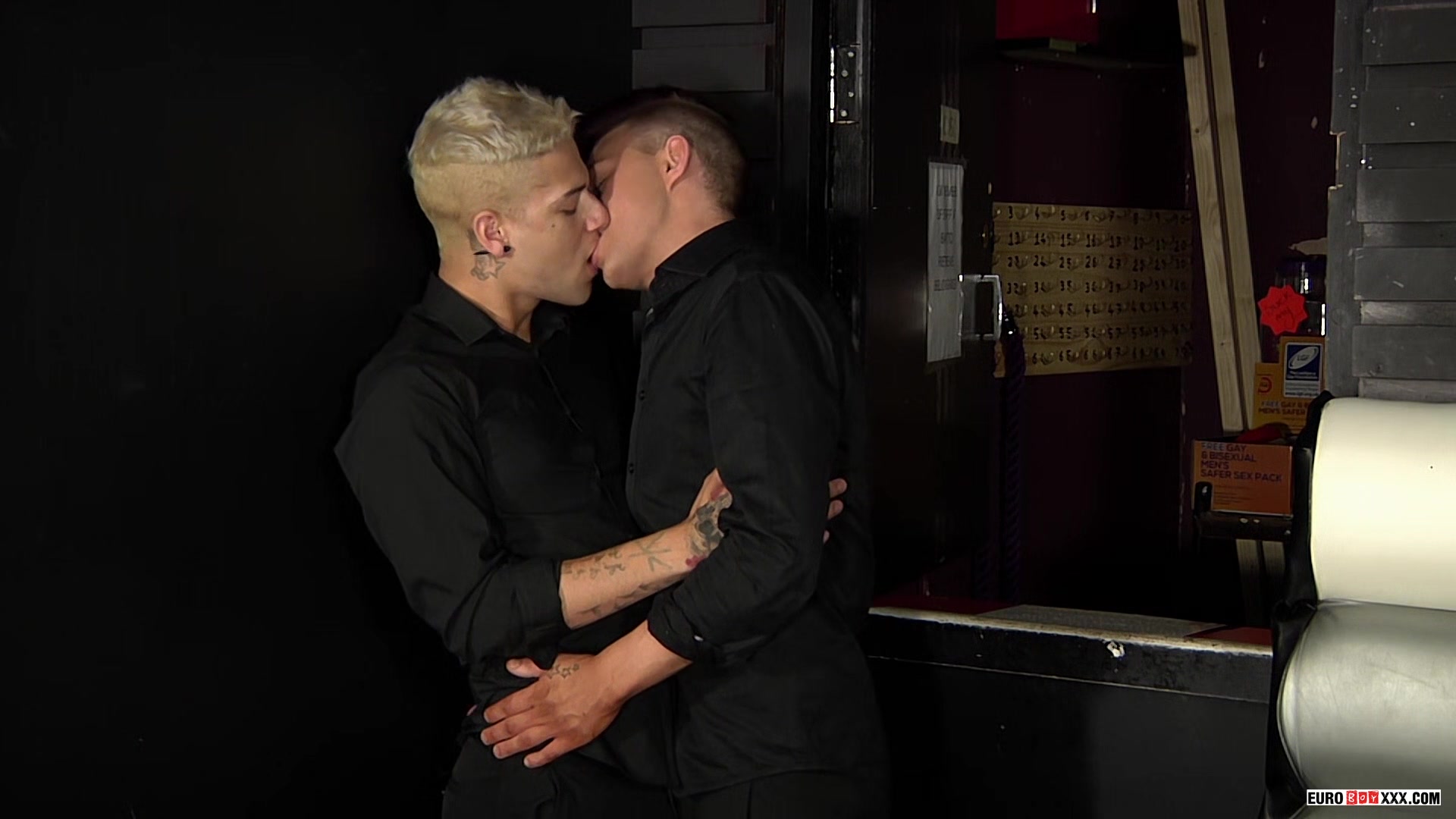 Caught On CCTV In The Club - Mickey Taylor & Lee Will