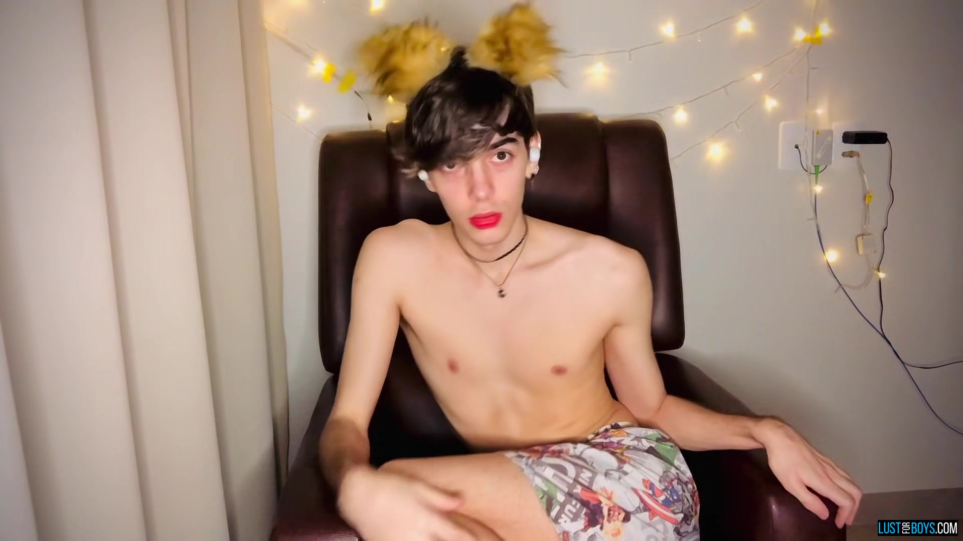 Furry Twink Makes A Mess - Henry Evans