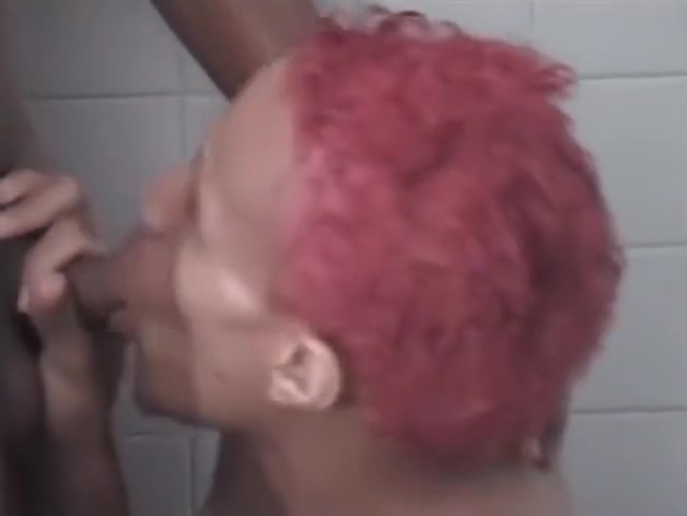 One steamy shower - Twisted Projecks Media