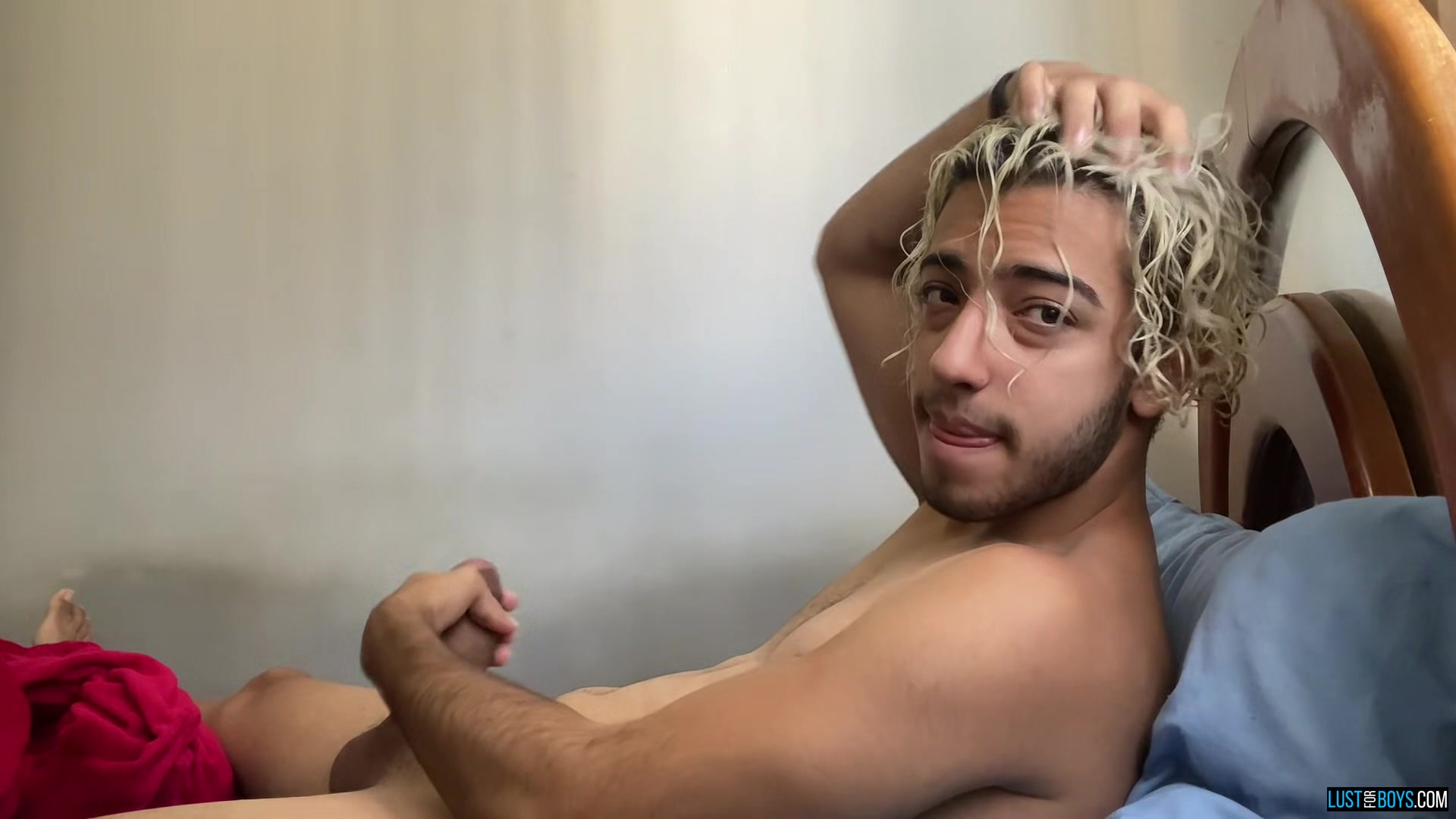 Stroking Thick Uncut Twink Cock - Henry Lynes