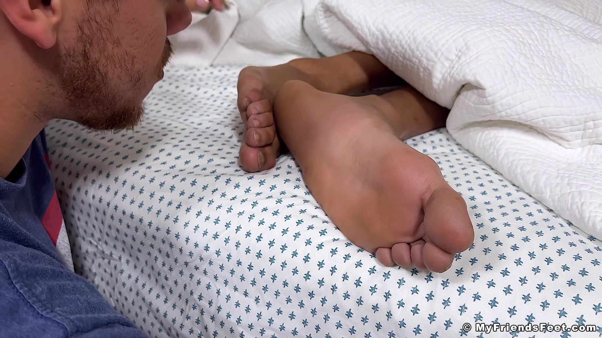 Tempo's Ticklish Feet Worshiped - Tempo