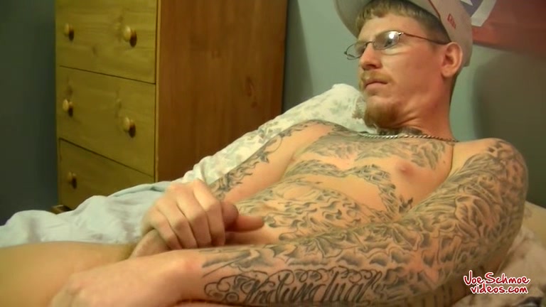 Slow Stroking Straight Guy - Ivy