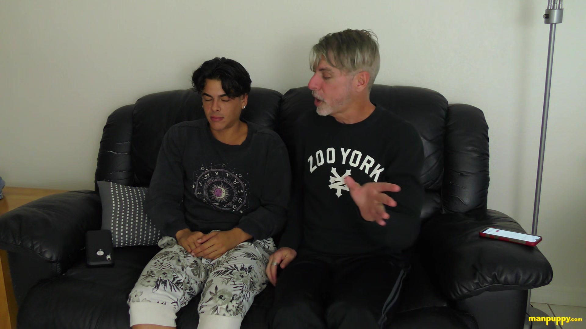 Boyfriends' Spanking Fight - Julian Jaden, Richard Lennox