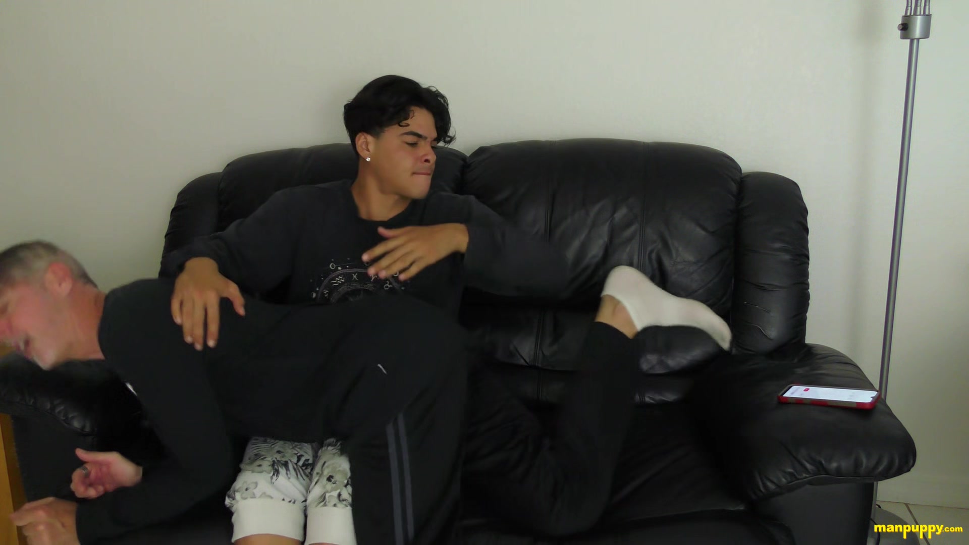 Boyfriends' Spanking Fight - Julian Jaden, Richard Lennox