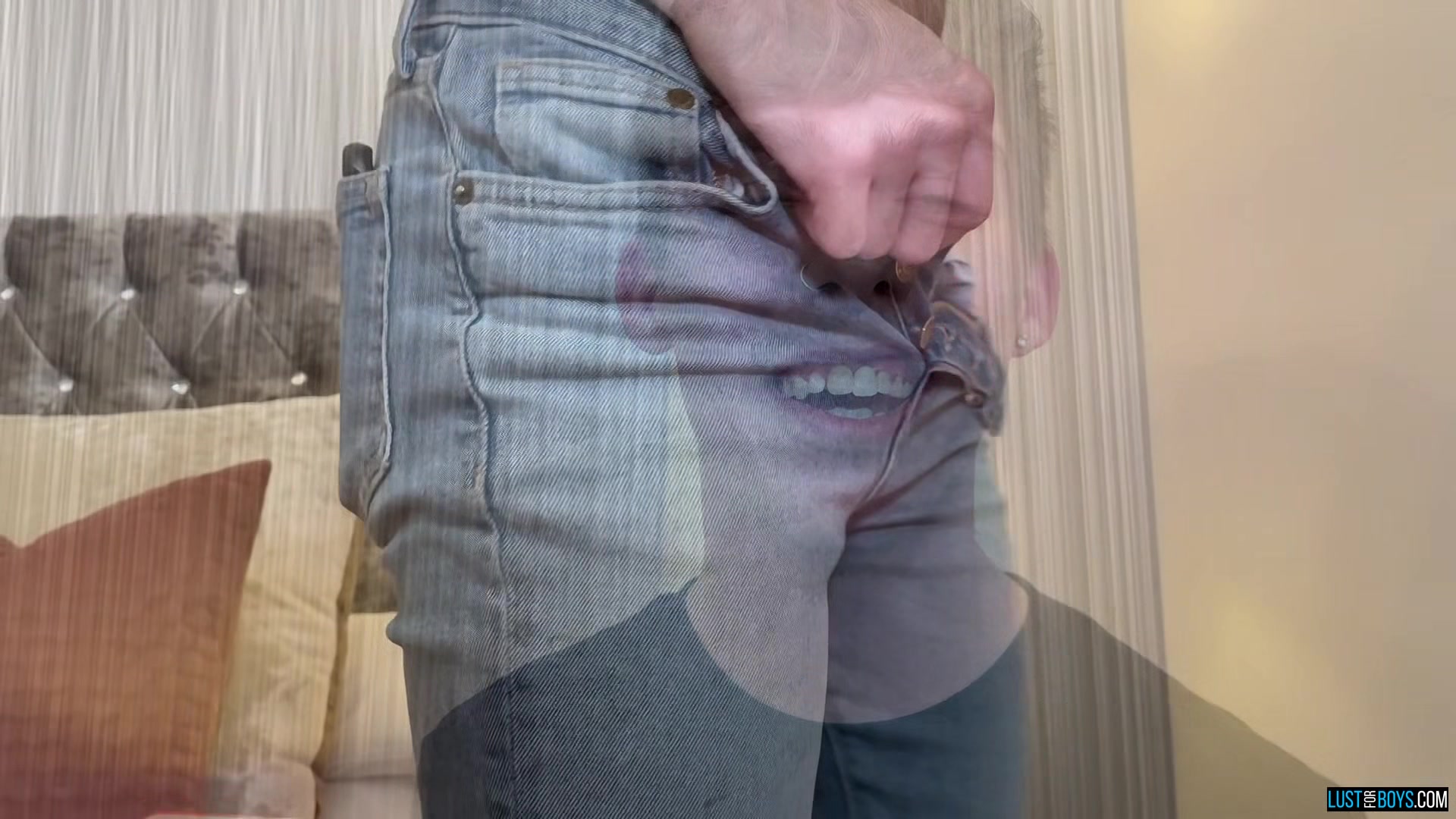 Leo Gets Gang Fucked - 1 - Leo Summers, Felix Hanan, Sebastian Kane, Mitch Schif
